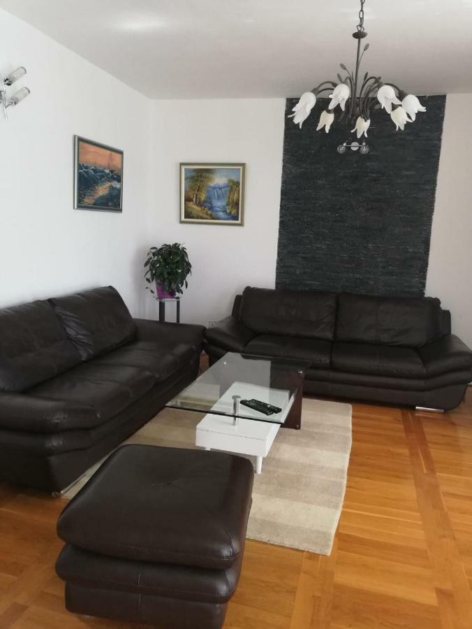 וודיצה Apartments Jankovic מראה חיצוני תמונה